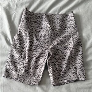 Athleta Black and White Patterned Bike Shorts